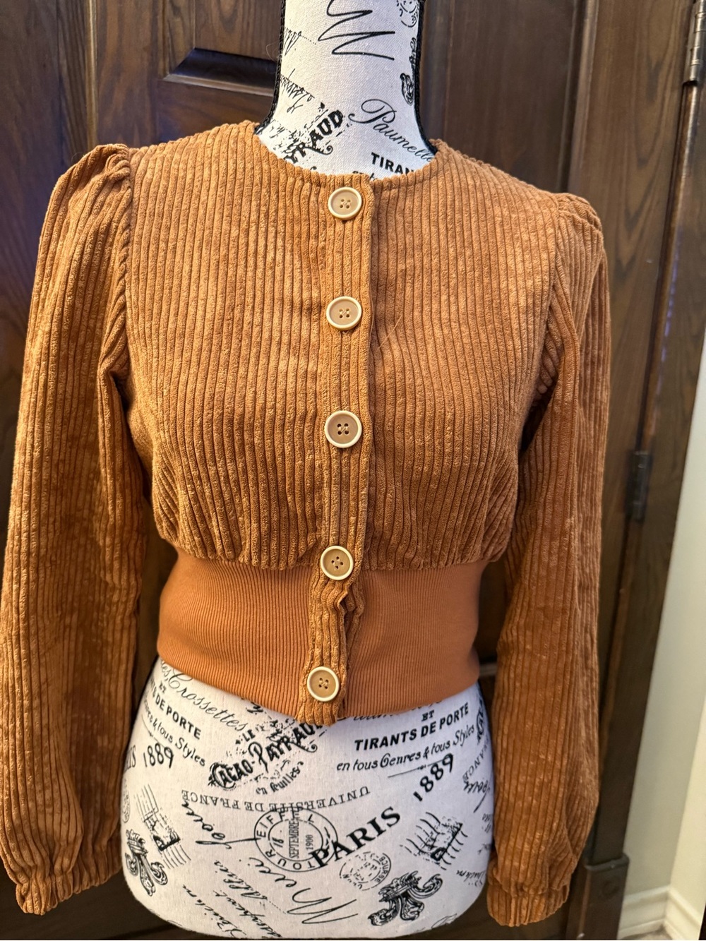 SHEIN Cropped Corduroy Button-Front Pullover in Rust Brown
